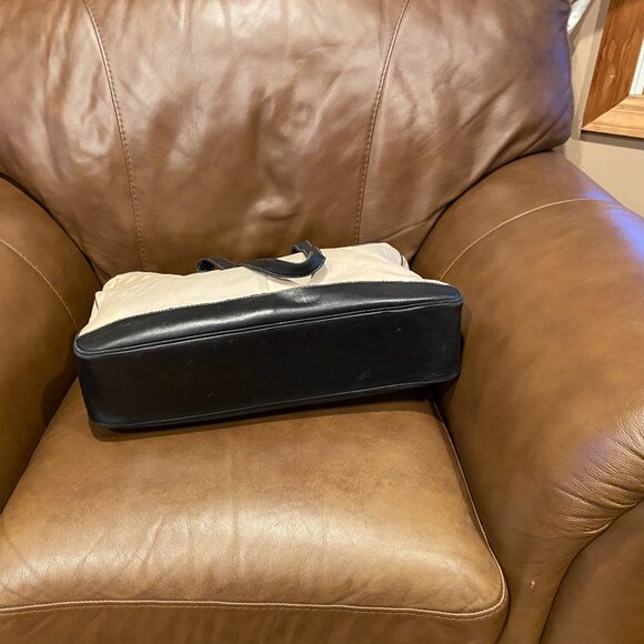 Large Coach Canvas/Leather Tote # 7708 TLC - Picture 9 of 14